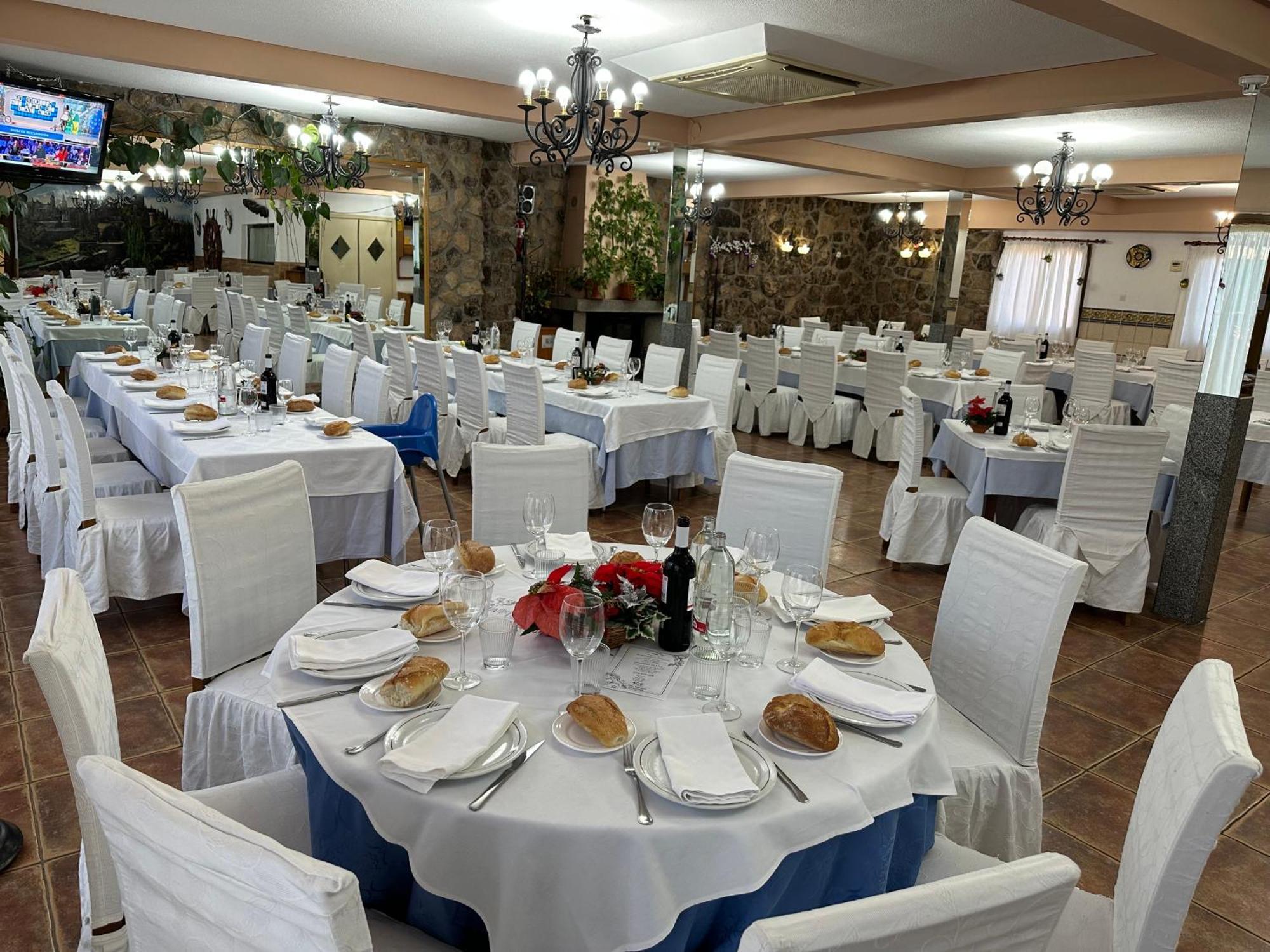 Gran Hostal Asador De Soto Soto del Real Bagian luar foto