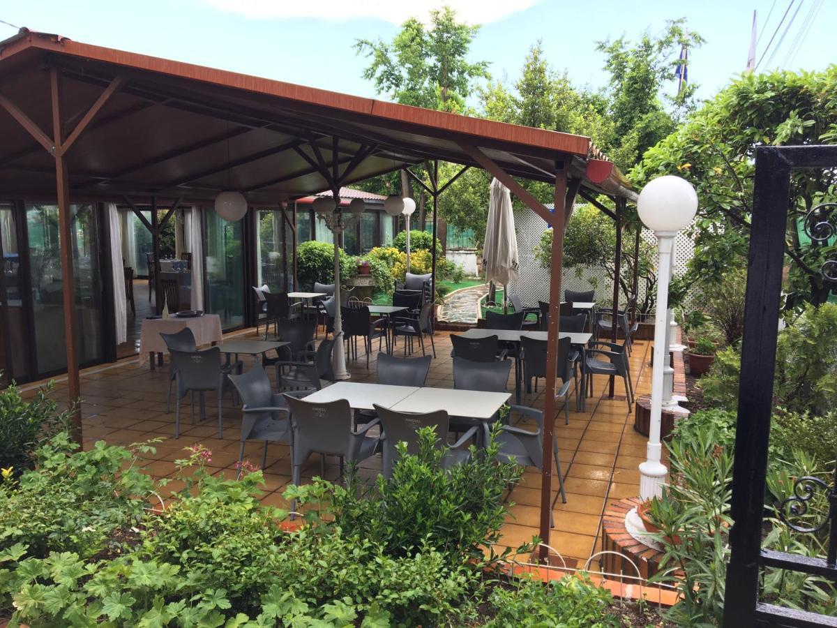 Gran Hostal Asador De Soto Soto del Real Bagian luar foto